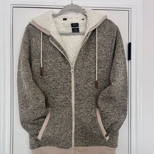 Buffalo David Bitton Heathered Gray Sherpa Men’s Hoodie. Medium.